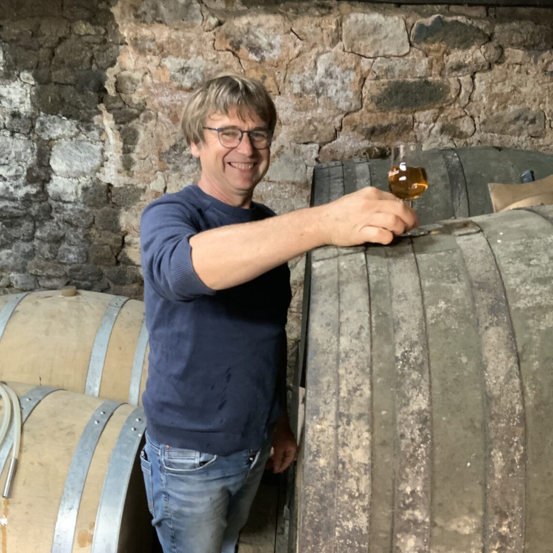Frédéric Pacory während der zweiten Abfüllung
